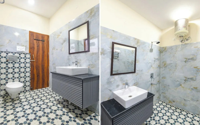 Fabhotel Regal