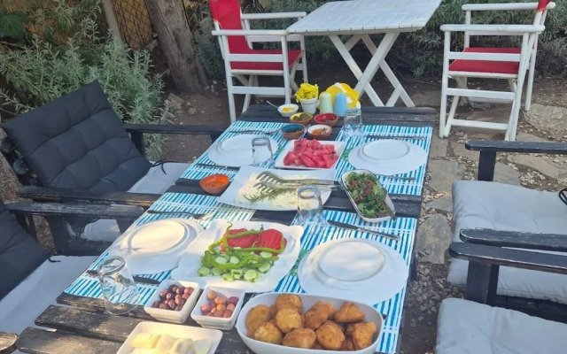 Ege Han Otel
