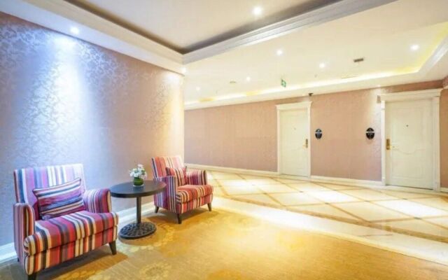 Zhongshui International Hotel (Nanxishan Park)