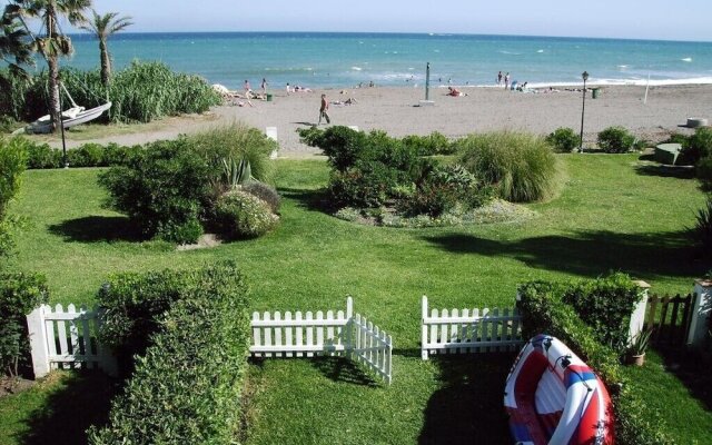 Your Vacation Retreat Right On The Beach