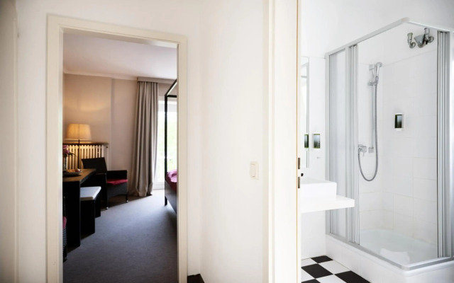 Hotel Dieksee - Collection by Ligula