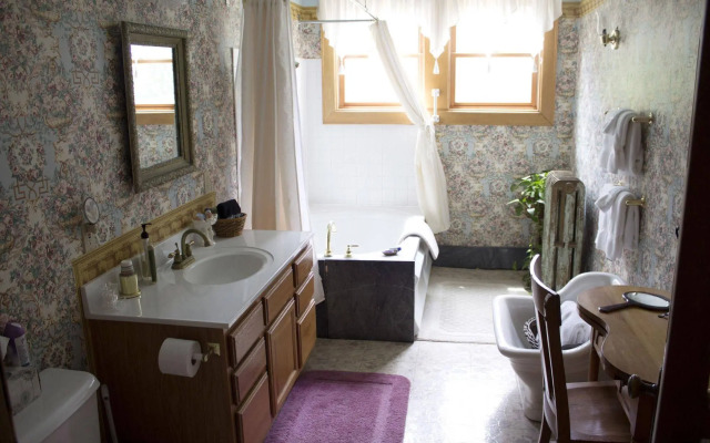 Saravilla Bed and Breakfast