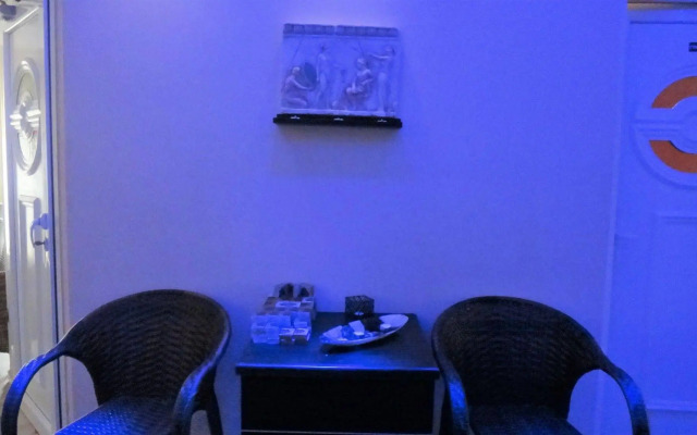 9 Queens Spa Hotel
