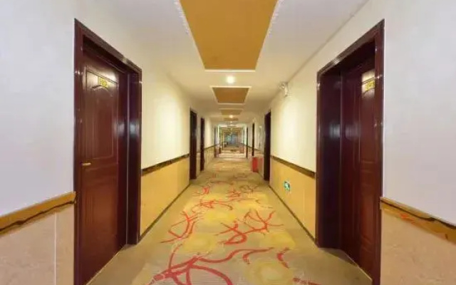 Fuyun Jinfulai Hotel