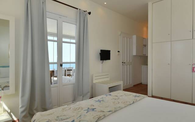 Charming Villa in Paros with Swimming Pool