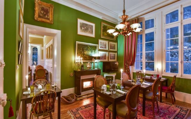 Les Roches - Chateaux & Hotels Collection