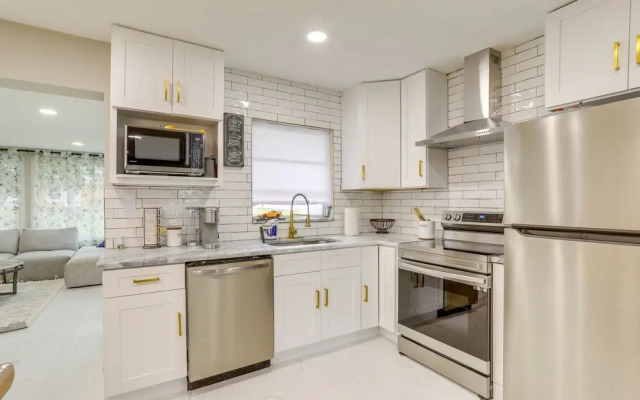Updated Clearwater Vacation Rental in Central Spot