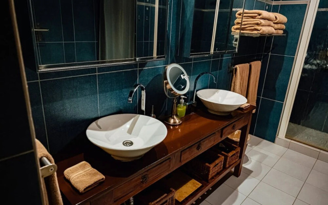 Hillside Retreat in Noord