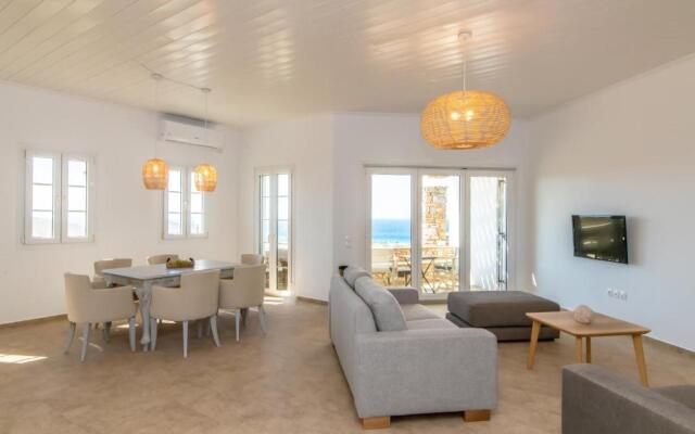Pi Villa - SeaView & Entire 3BDRM villa