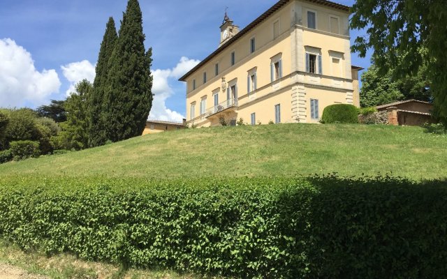 Agriturismo Borgo Villa Certano