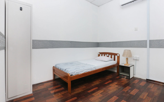 SPOT ON 90181 Cz Classic Hotel