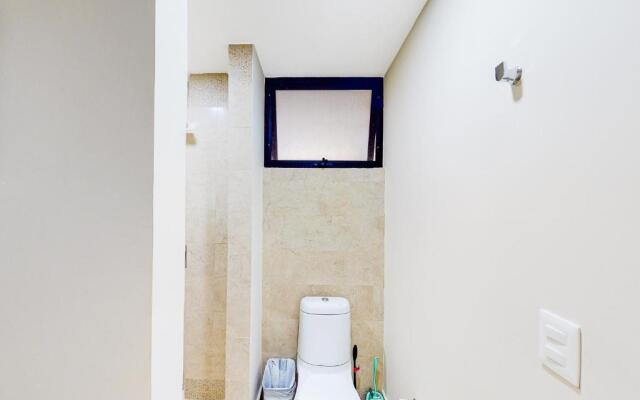 Ship Rudder G104 @ Lagunas