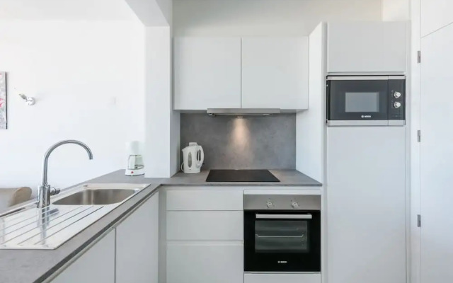 Apartment on Sea Wall With Stunning Views