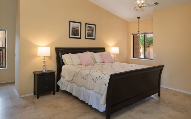 Sedona Show Off - Sleeps 14