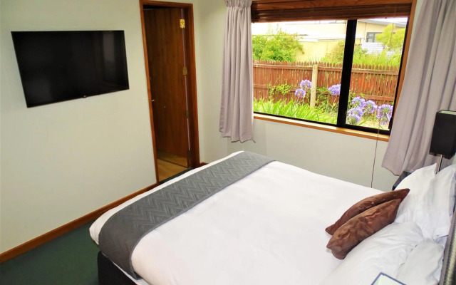 Riverside Hotel Marlborough