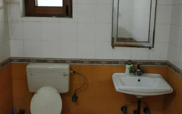 Goroomgo Super Home Stay Agra