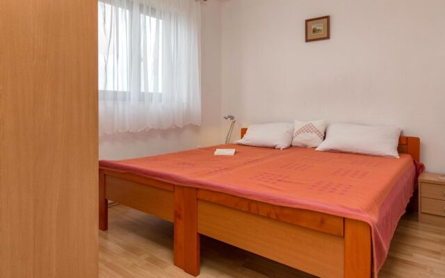 Stunning Home in Peroj With Wifi and 3 Bedrooms