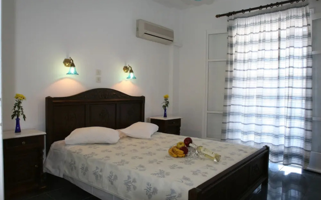 Erato Apartments