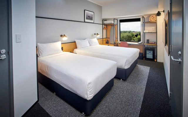 ibis Hamilton Tainui