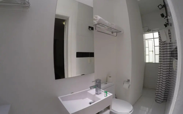 Distrito Condesa Rooms and Studios