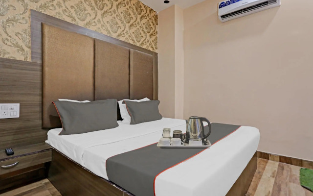 Collection O 700079 Vip Hotel