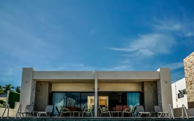 Villas Eclipse by Andiani Travel