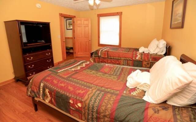 11 Above and Beyond - 4 Br Cabin