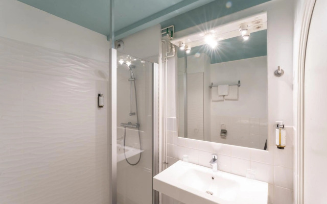 Grand Hotel Niort Centre