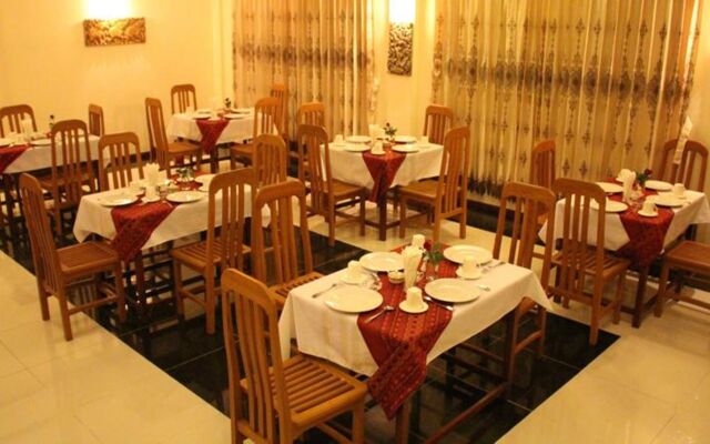 Golden Dream Hotel