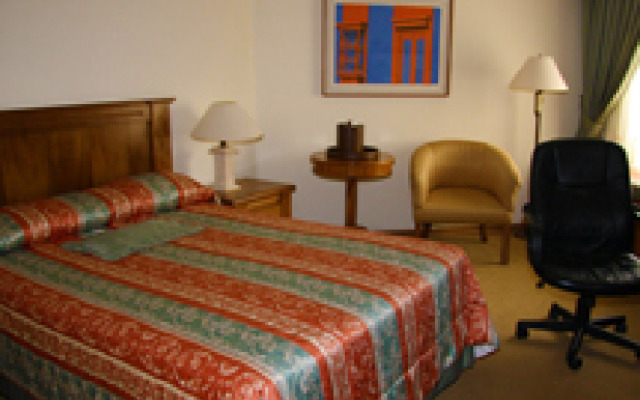 Tibisay Hotel del Lago