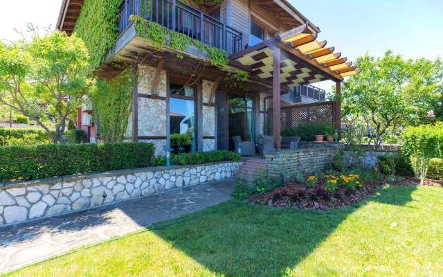 Luxury 3-bedroom villa in Sozopolis with sea view