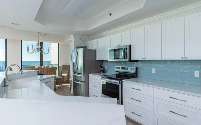 Phoenix Ix 508 3 Bedroom Condo