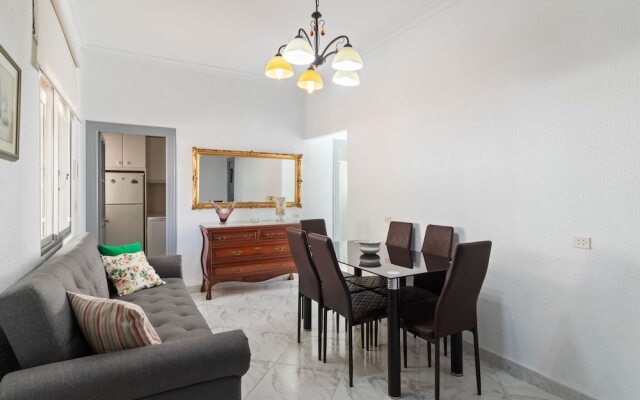 Cozy Holiday Home in Málaga near Beach