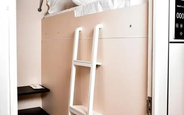 Sleep Mode Hotel (Слип Мод)