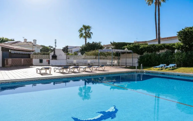 Blue Pearl Apartment Old Town Fuengirola Ref 24 by Costarentals - Ref 24