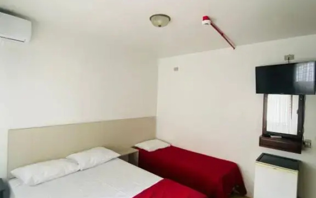 Vitória Praia Hotel