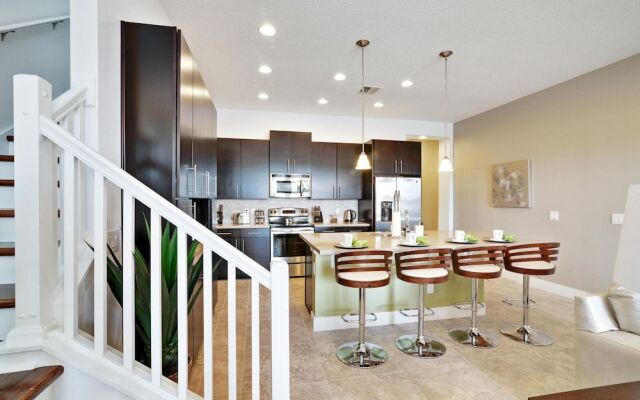 Escape to Festival by VillaDirect