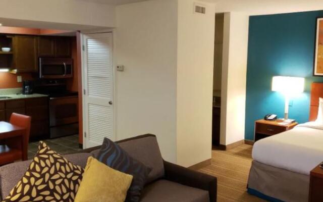 Tysons Corner Suites A Baymont By Wyndham