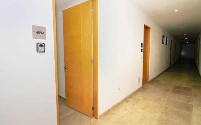 Gorgeous Apartments in the City by Select