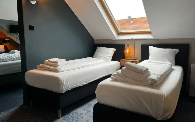 Hotel Oostereiland - Gevangenis Hotel