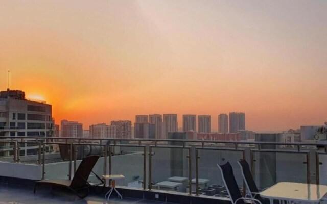 Luxurious Apartment Near Dubai Downtown, UAE