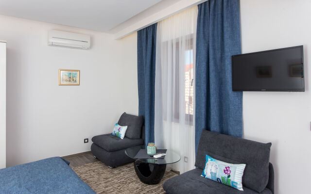 Apartments Villa Peragro
