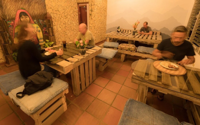 Hostal Garden by Refugio del Rio