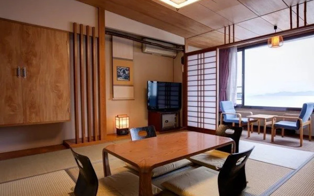 Yunoko Umi to Yuyake