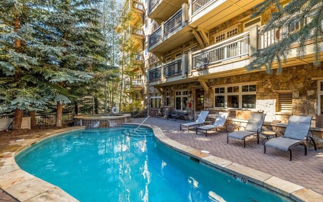 Premier 2 Bedroom Ski in, Ski out Lone Eagle Condo With the Best Access to Skiing in Keystone