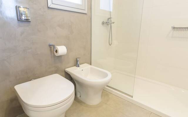 Floralis Suites by Be Local