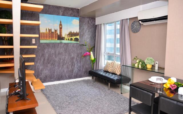 Oasis Regency@Fort Victoria