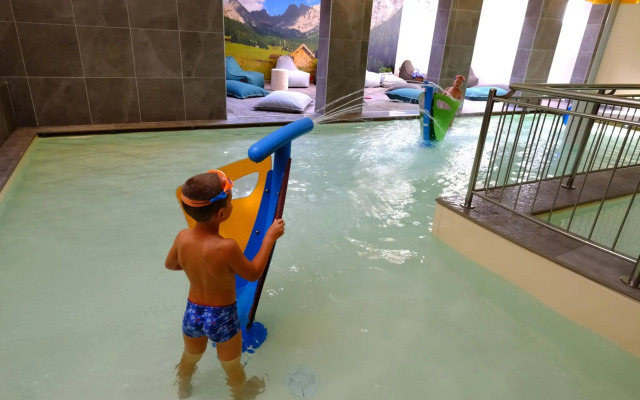 Vidor Resort