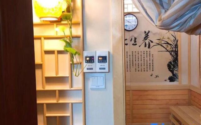 Yuanyu Express Hotel (Zhengzhou East Railway Station)