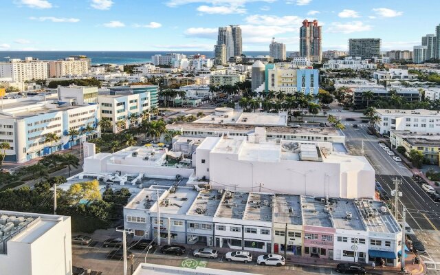 Comfy 1 B/R, Near Ocean Dr and Beach - South Beach